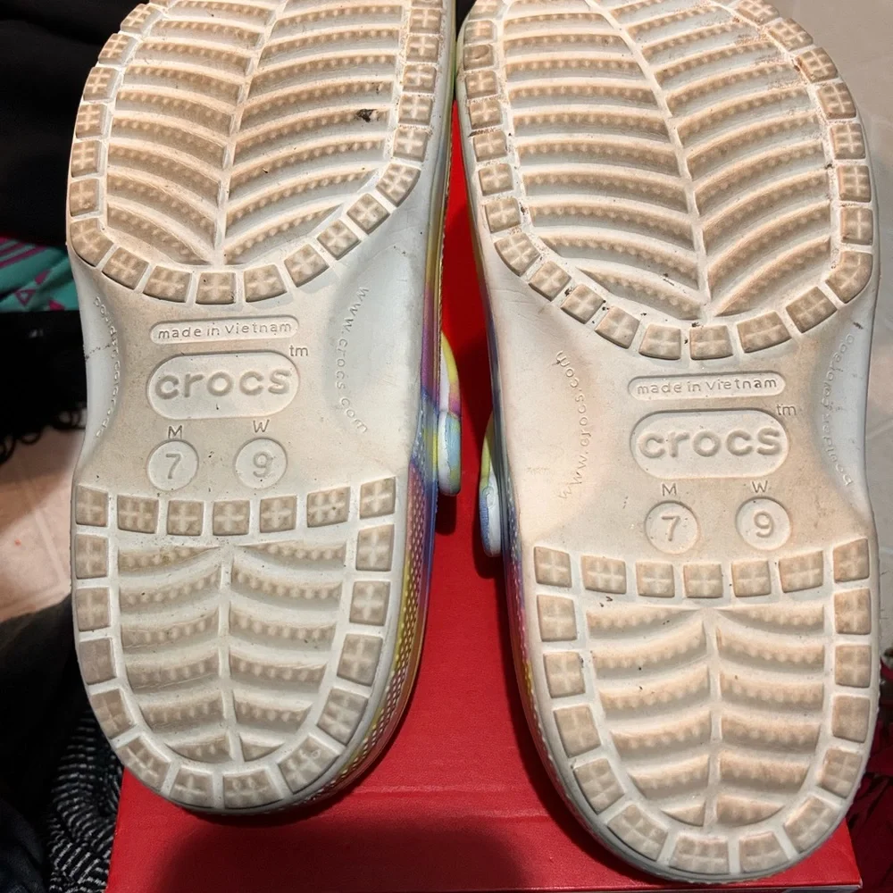 Womens crocs - Picture 2 of 3